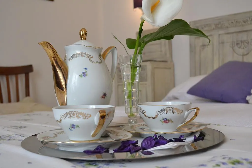 *** Panzió B&B Villa Il Poggiolino Molino del Piano Olaszország